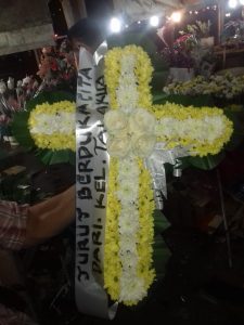 Papan Bunga Segar Surabaya